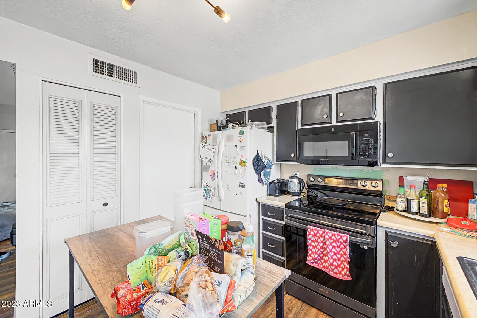 1041 E Lodge Drive, Tempe, AZ 85283 — photo 16 of 29