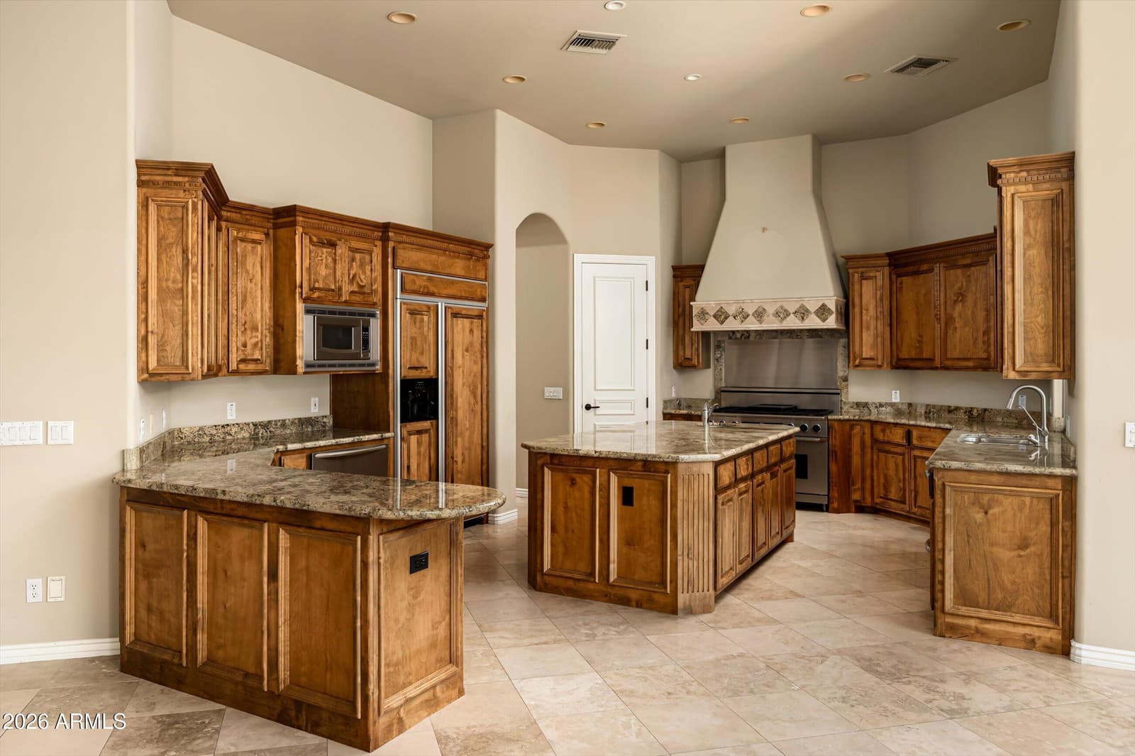 6243 E CAMELBACK Road, Scottsdale, AZ 85251 — photo 8 of 44