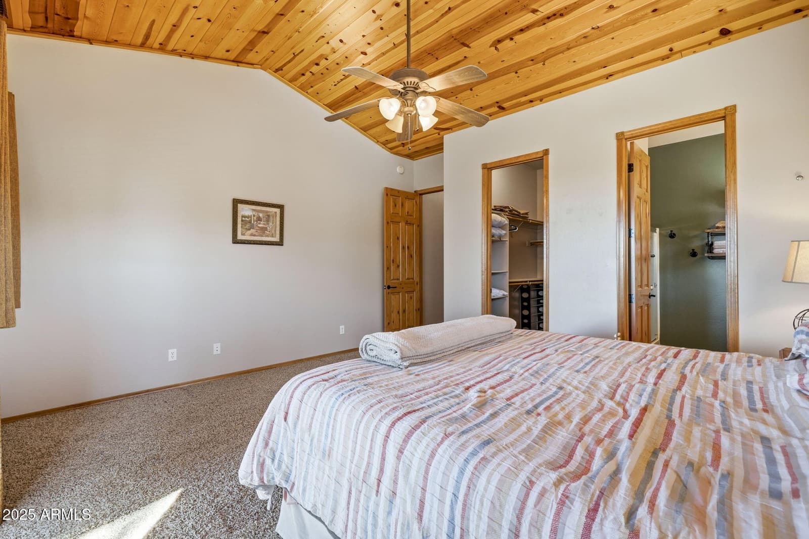 2276 THUNDERBIRD Way, Overgaard, AZ 85933 — photo 22 of 41