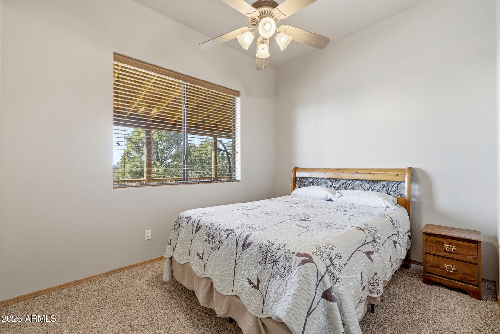 2276 THUNDERBIRD Way, Overgaard, AZ 85933 — photo 23 of 41