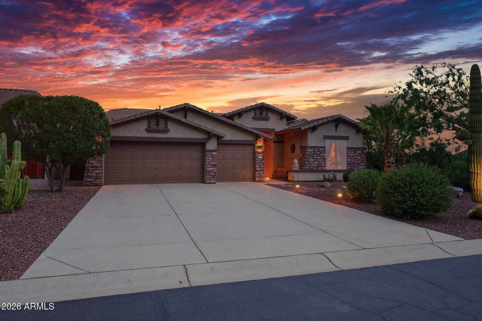 8278 S Rocky Peak Court, Gold Canyon, AZ 85118 — photo 8 of 62