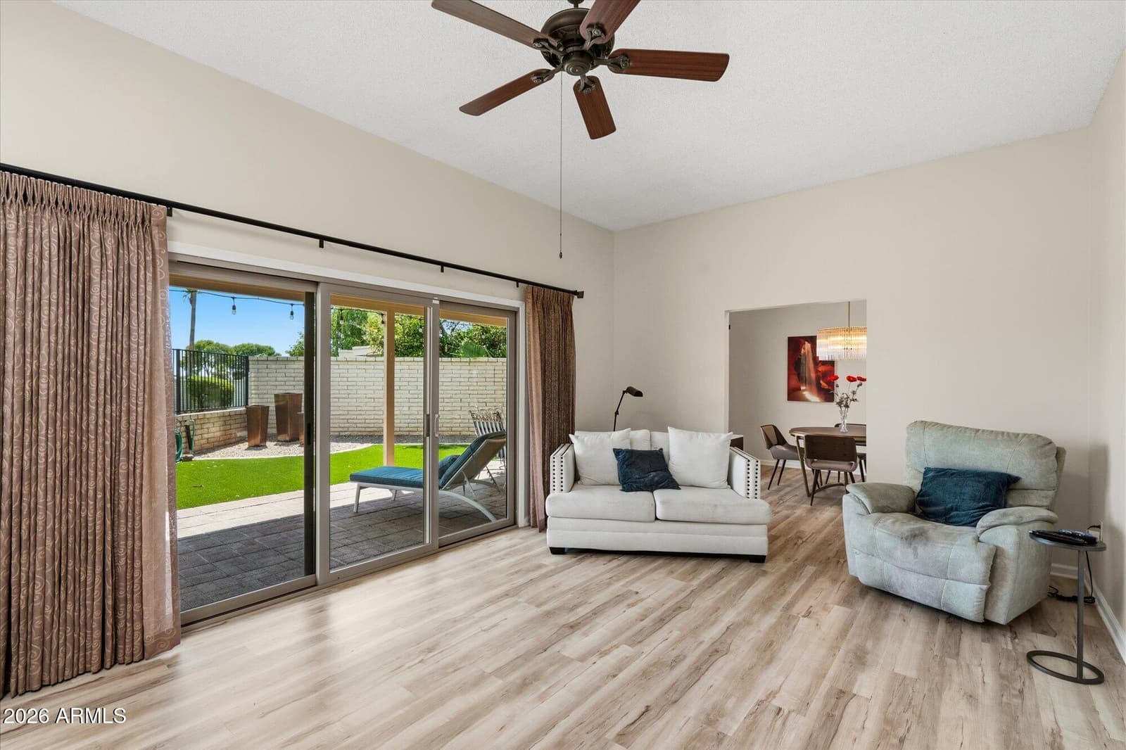 10633 W PINEAIRE Drive, Sun City, AZ 85351 — photo 2 of 40