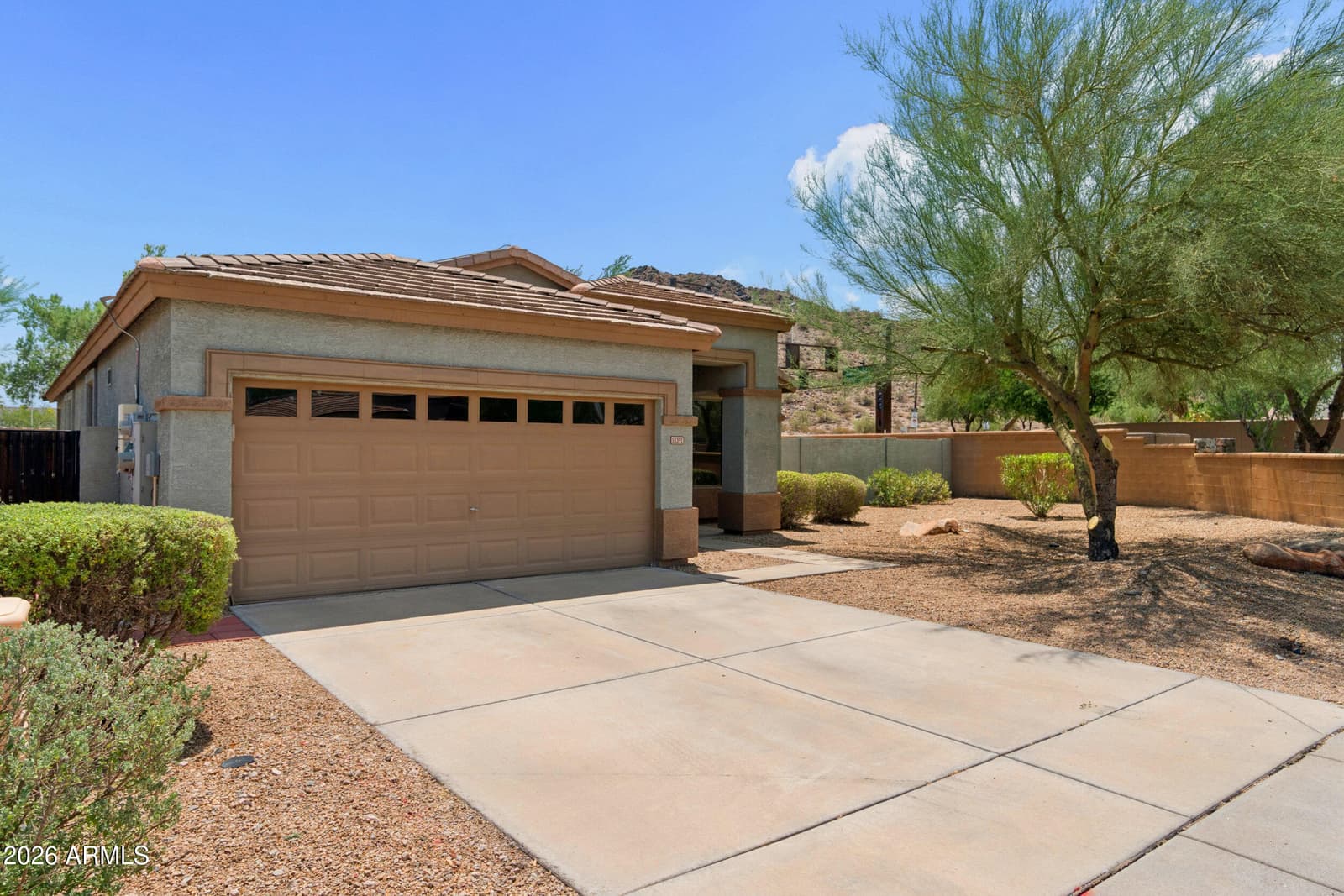 18391 W CAPISTRANO Avenue, Goodyear, AZ 85338 — photo 5 of 38