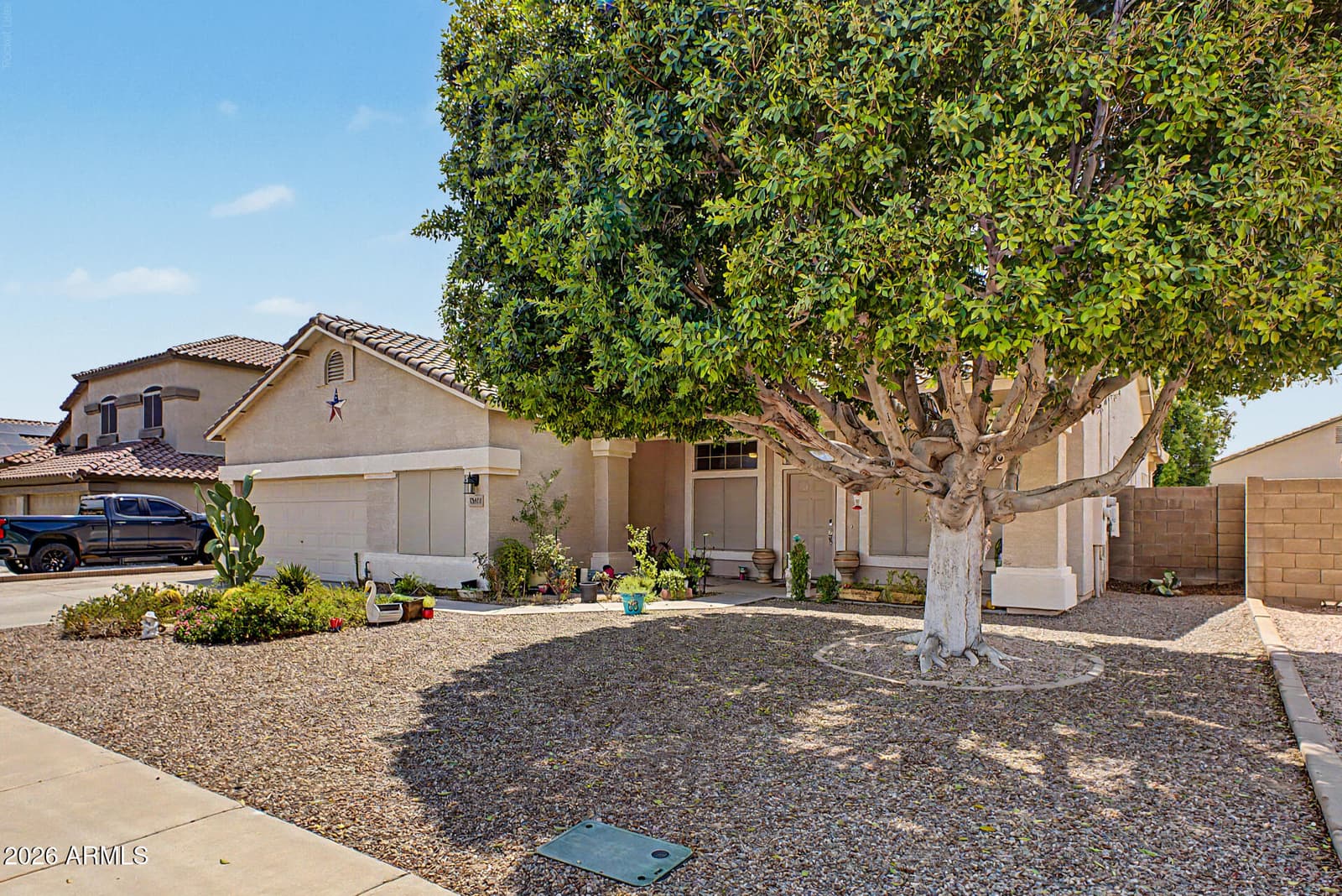 13401 W FARGO Drive, Surprise, AZ 85374 — photo 6 of 37