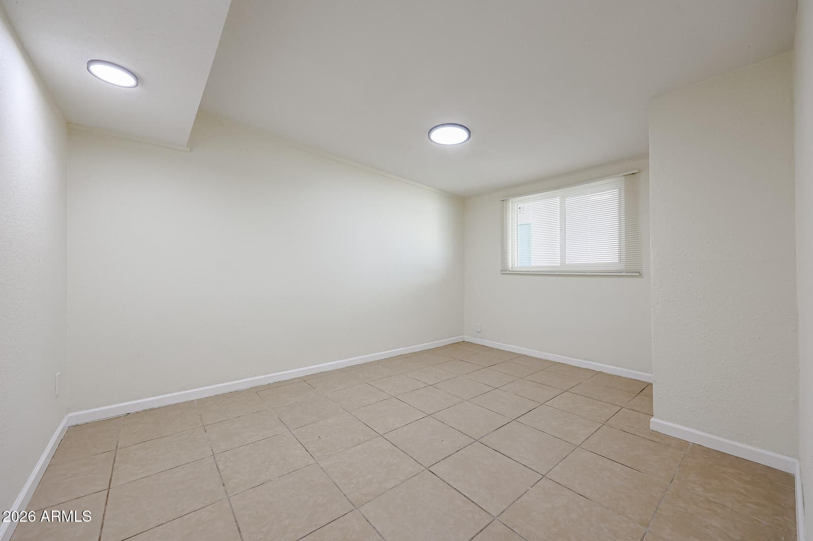 3951 W Monte Vista Road, Phoenix, AZ 85009 — photo 17 of 28