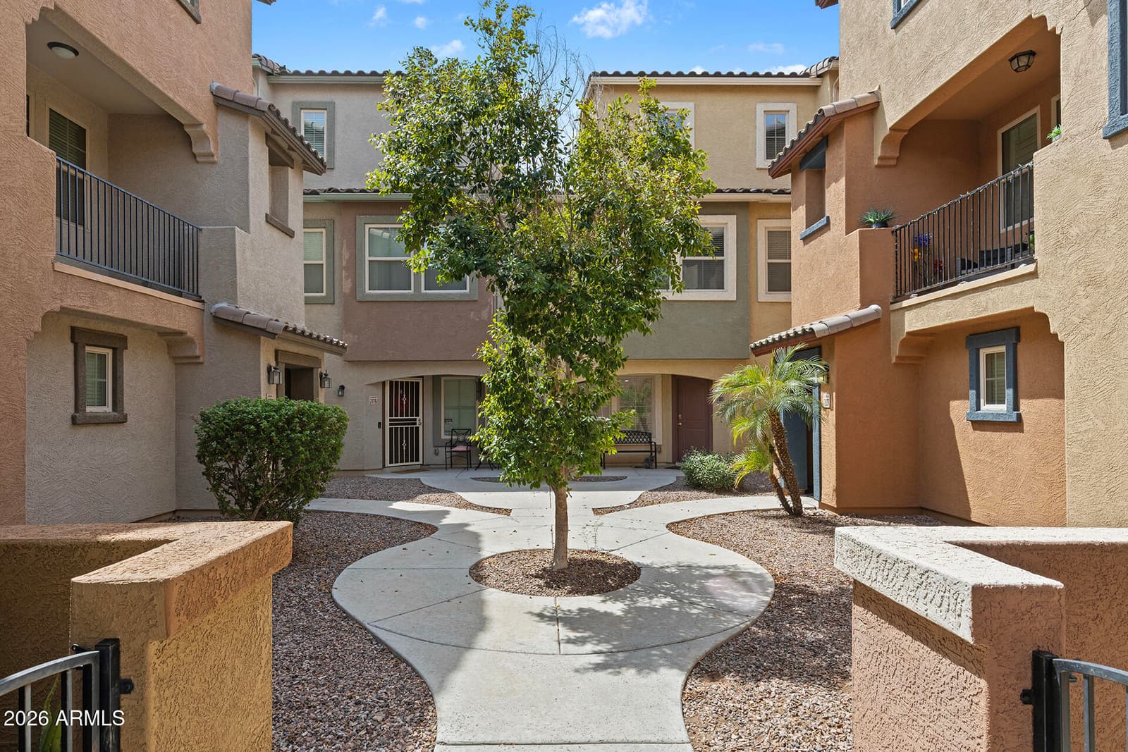7809 W Palm Lane, Phoenix, AZ 85035 — photo 1 of 48