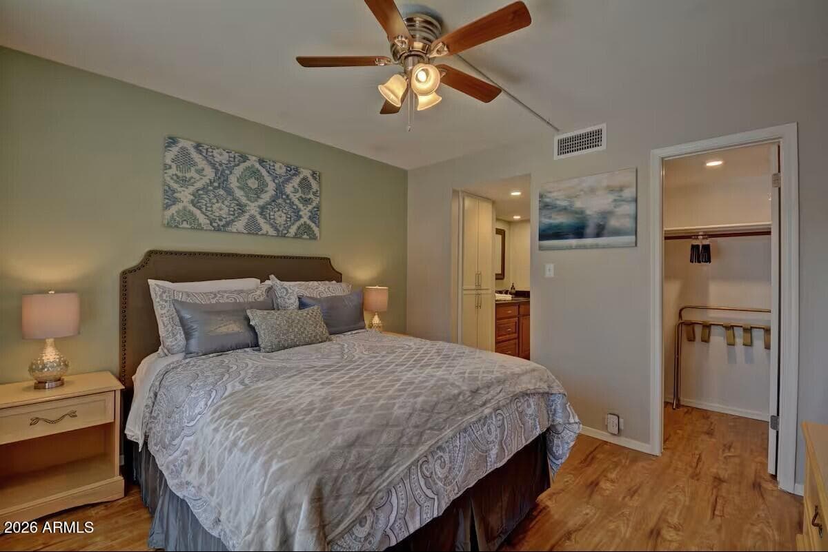 10410 N CAVE CREEK Road 1071, Phoenix, AZ 85020 — photo 16 of 43