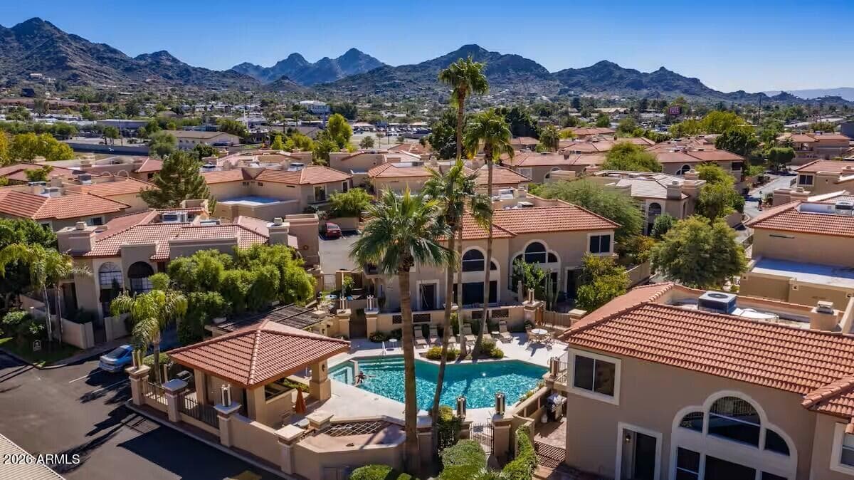 10410 N CAVE CREEK Road 1071, Phoenix, AZ 85020 — photo 35 of 43