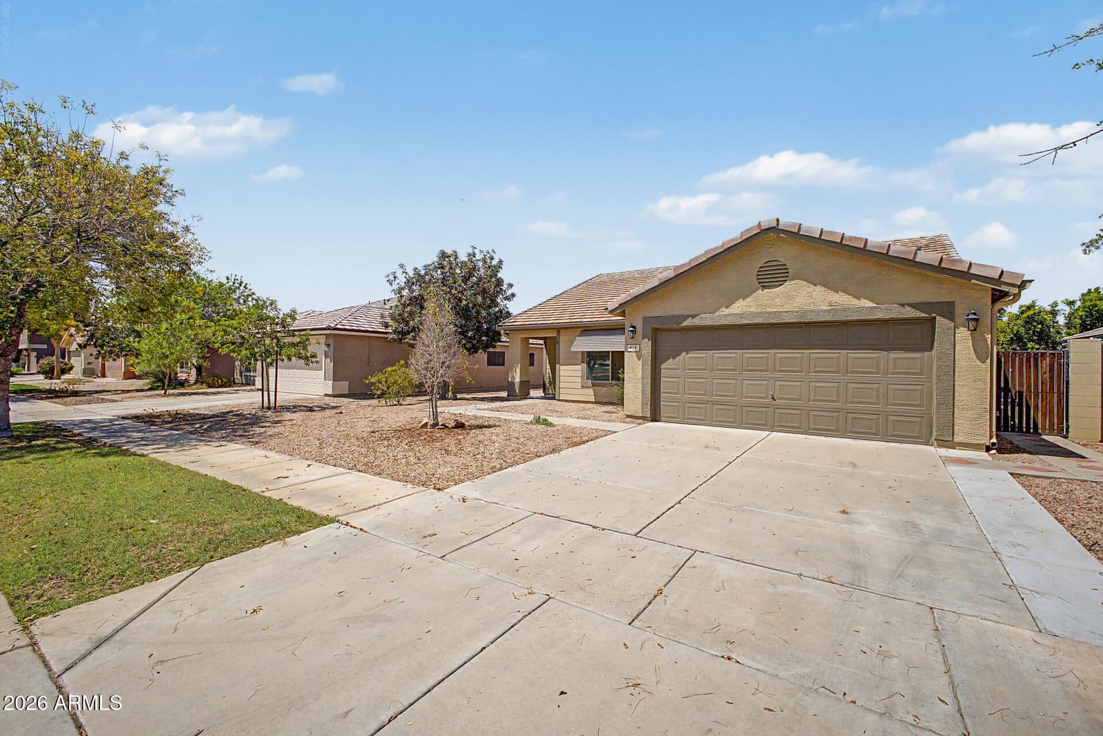 454 W COTTON Lane, Gilbert, AZ 85233 — photo 2 of 26