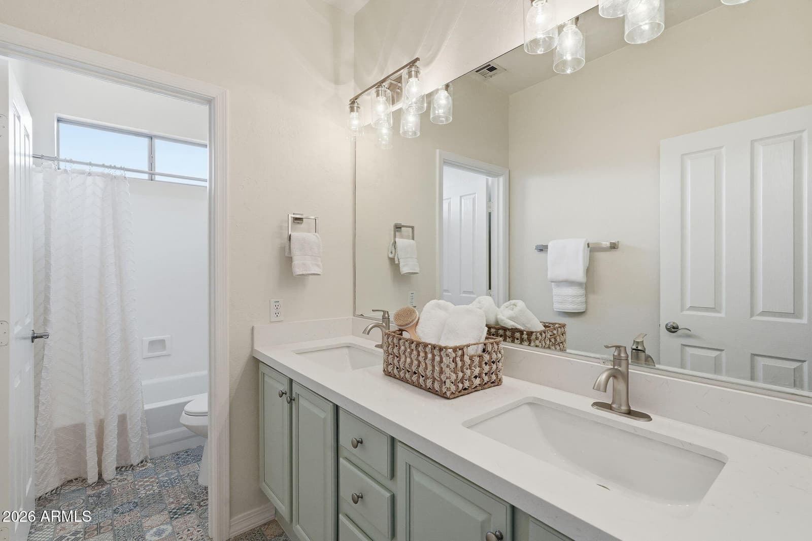 840 N Bullmoose Drive, Chandler, AZ 85224 — photo 31 of 43