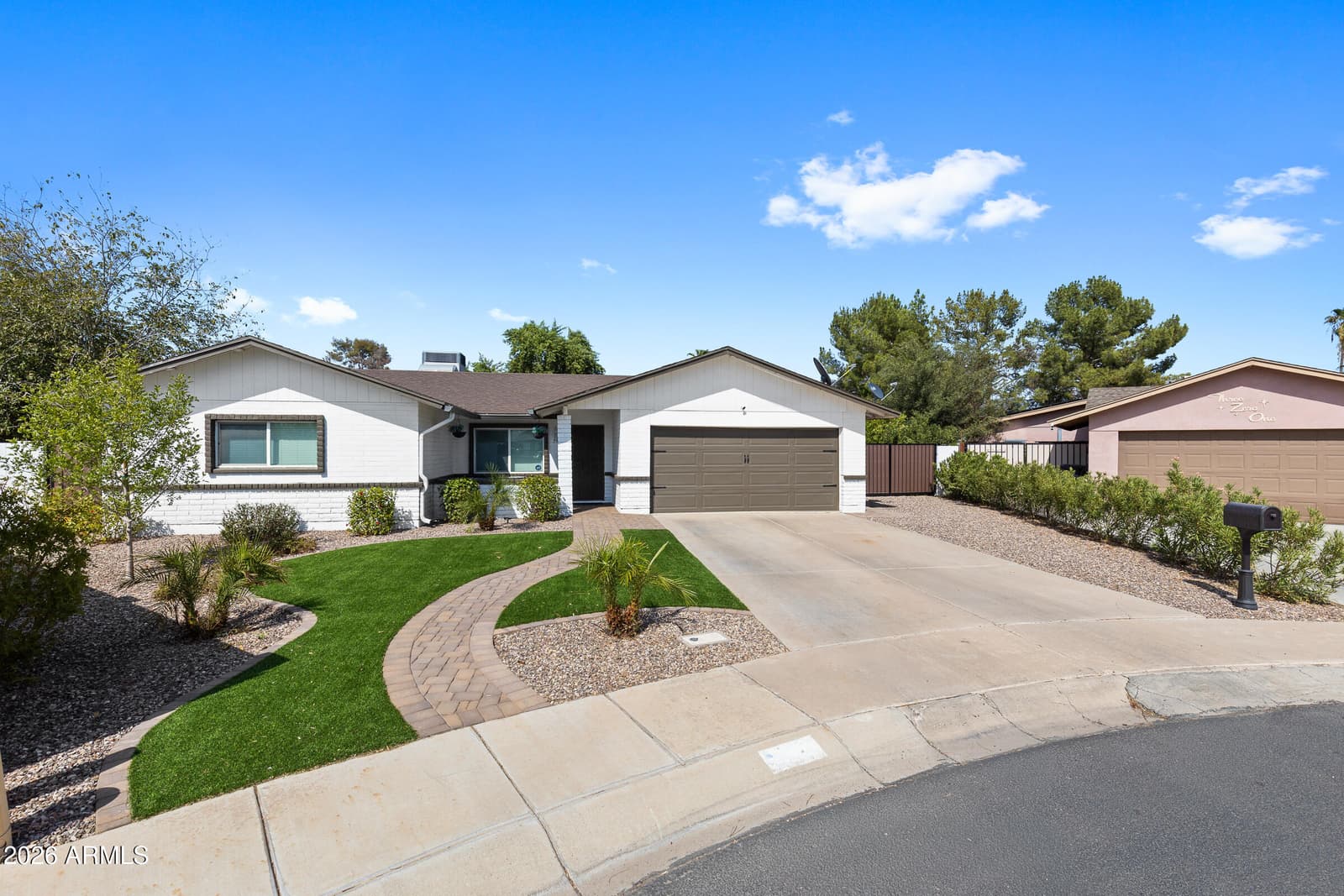 253 S MONTEREY Street, Gilbert, AZ 85233 — photo 4 of 51