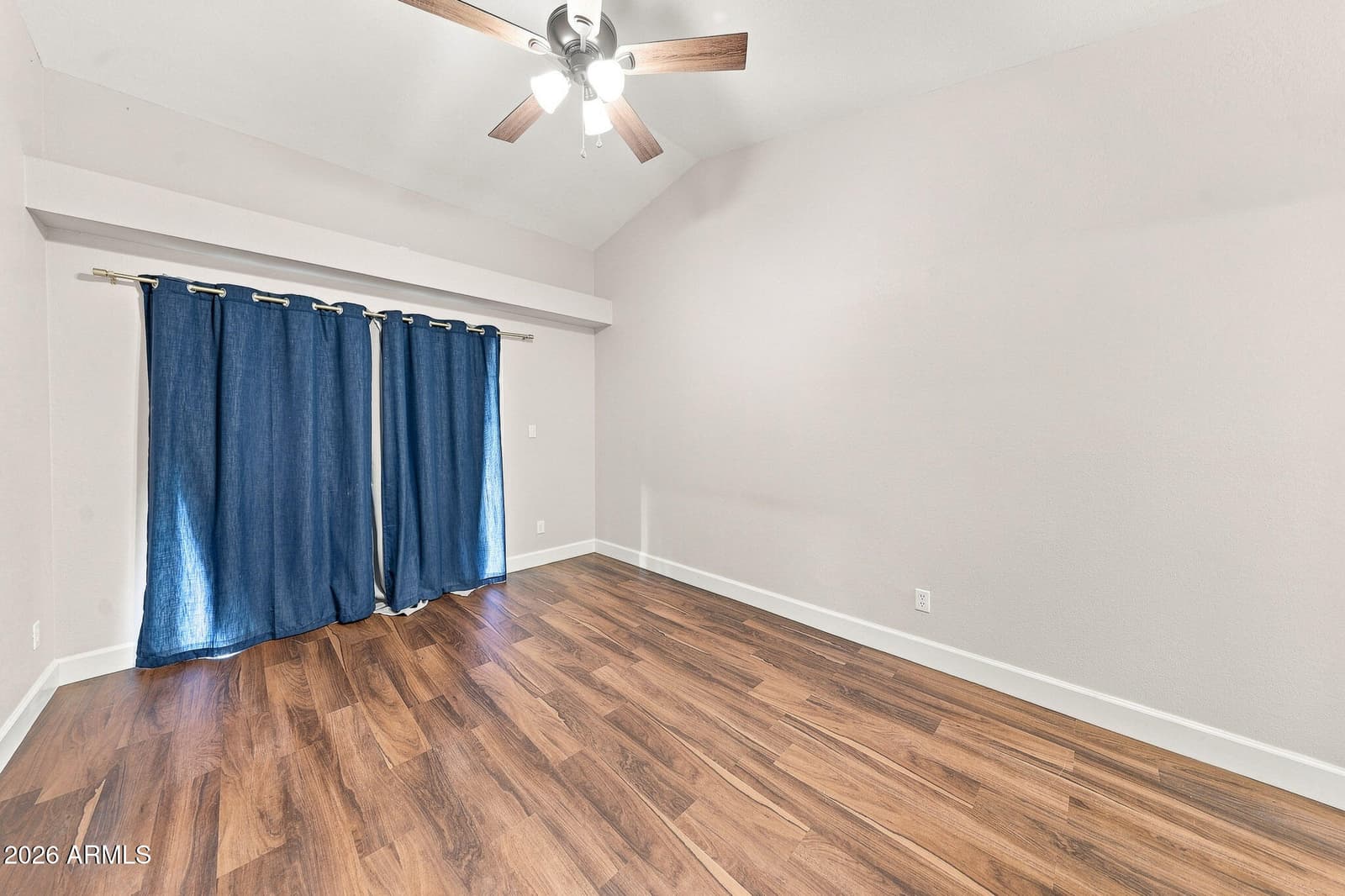 8140 N 107th Avenue 142, Peoria, AZ 85345 — photo 23 of 43