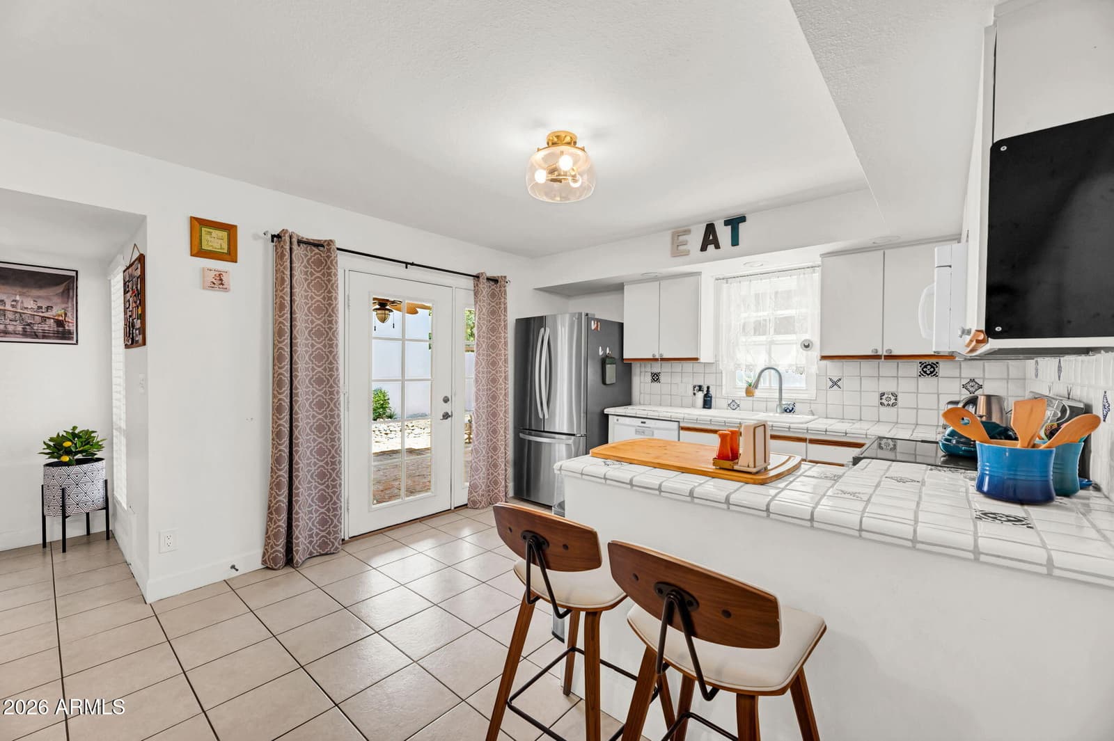 6625 N Majorca Way W, Phoenix, AZ 85014 — photo 10 of 22