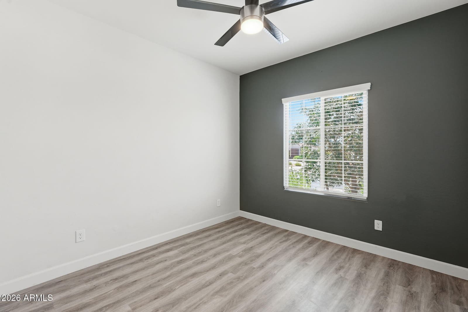 11204 W MOBILE Lane, Tolleson, AZ 85353 — photo 9 of 26