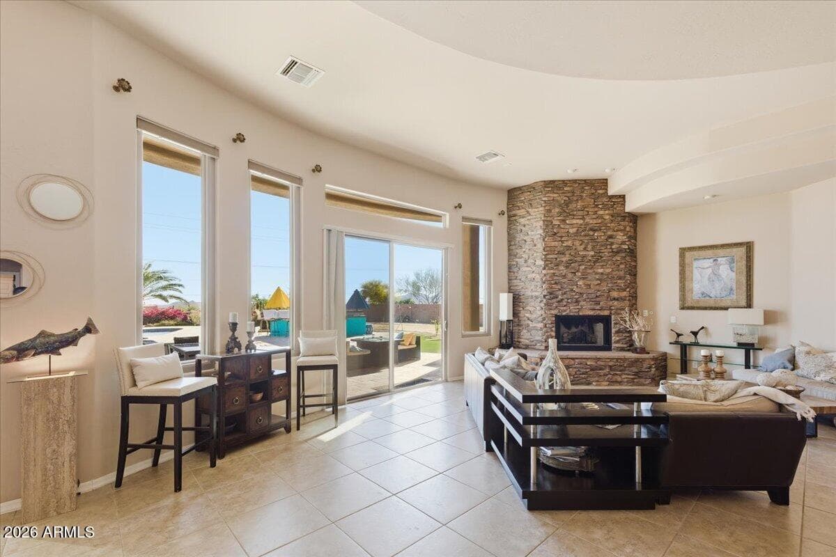 39410 N 7TH Street, Phoenix, AZ 85086 — photo 10 of 81