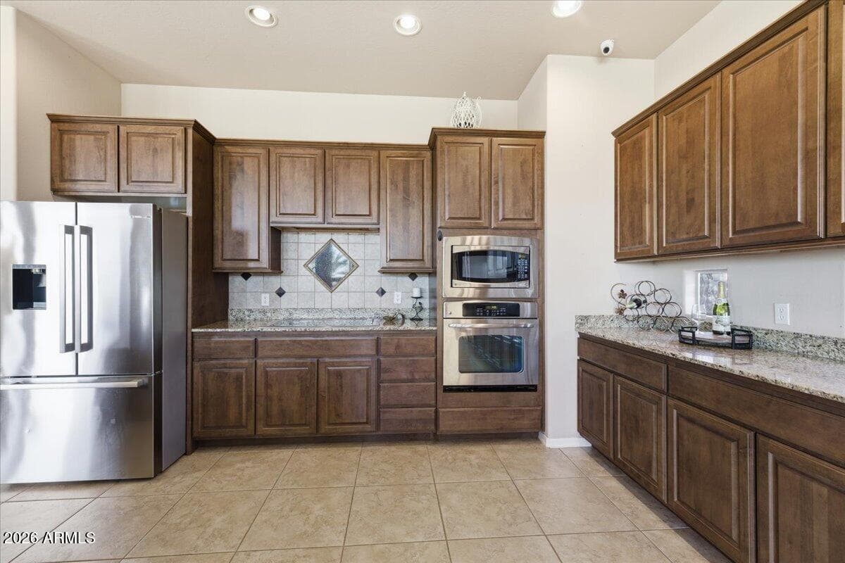 39410 N 7TH Street, Phoenix, AZ 85086 — photo 15 of 81