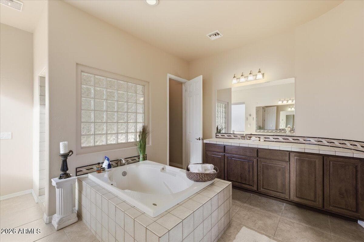 39410 N 7TH Street, Phoenix, AZ 85086 — photo 48 of 81