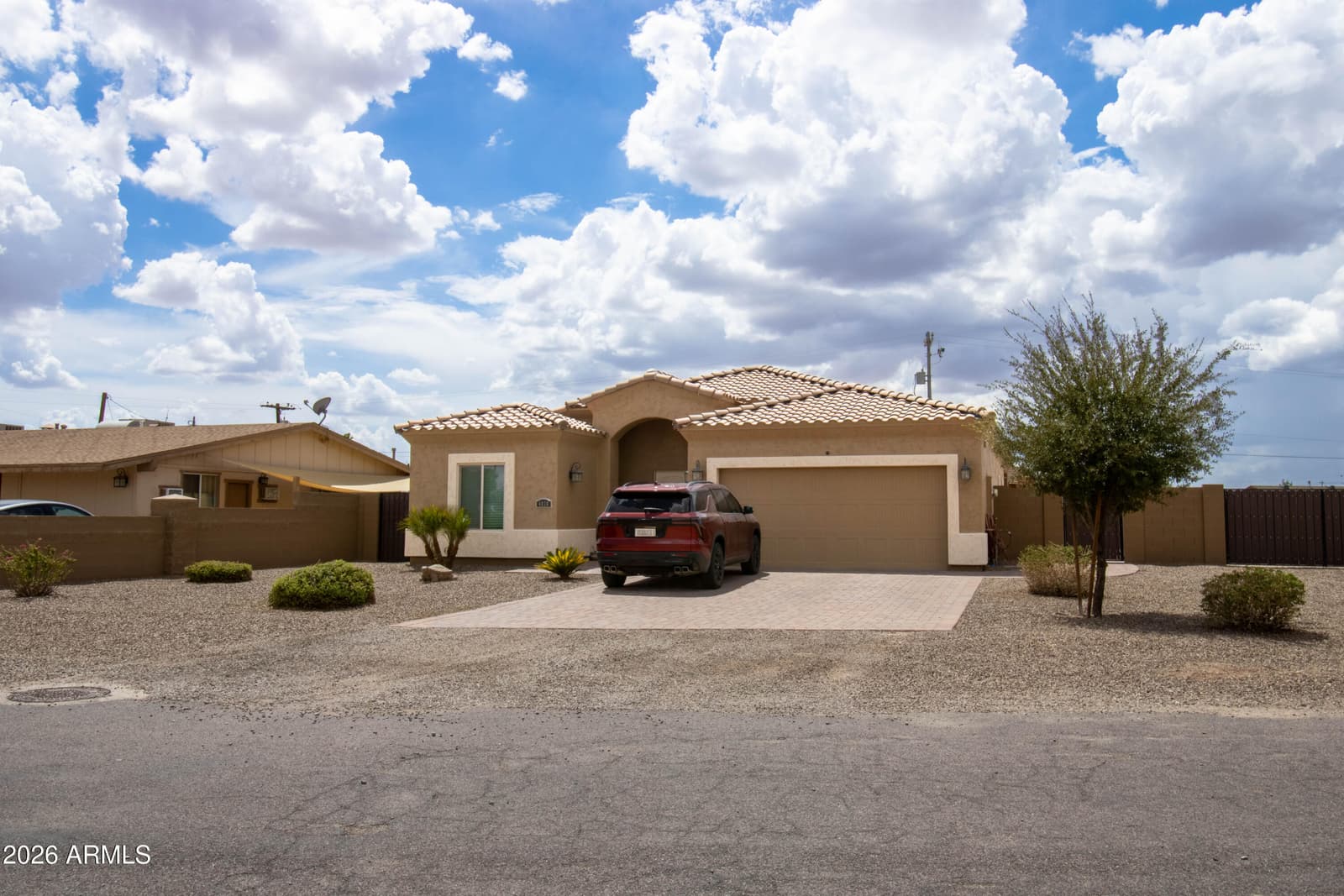 4030 N CAMERON Drive, Eloy, AZ 85131 — photo 2 of 6