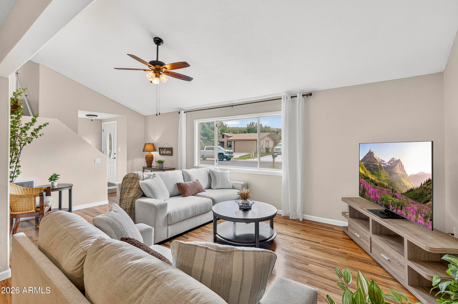 3320 W Wilson Drive, Flagstaff, AZ 86001 — photo 4 of 41