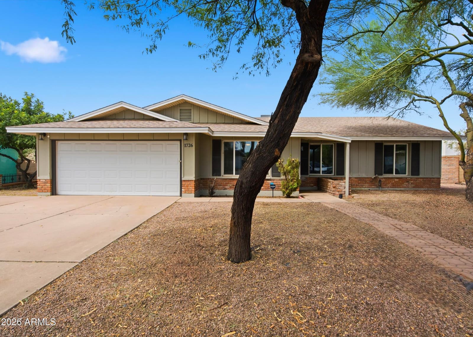 1726 E El Parque Drive, Tempe, AZ 85282 — photo 6 of 19