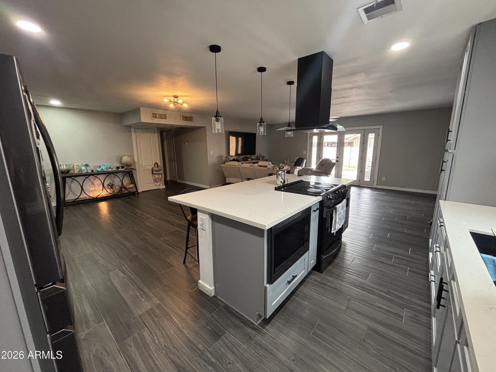 7205 W CAVALIER Drive, Glendale, AZ 85303 — photo 11 of 26