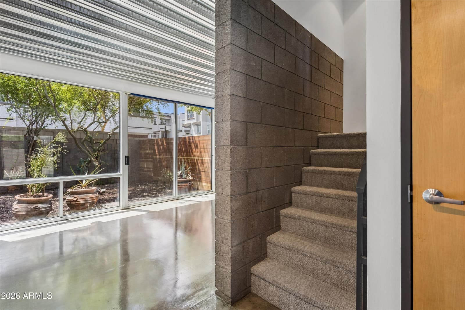 727 E PORTLAND Street 33, Phoenix, AZ 85006 — photo 4 of 30