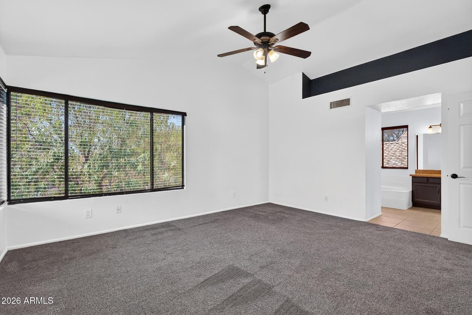 39 E LA VIEVE Lane, Tempe, AZ 85284 — photo 24 of 48