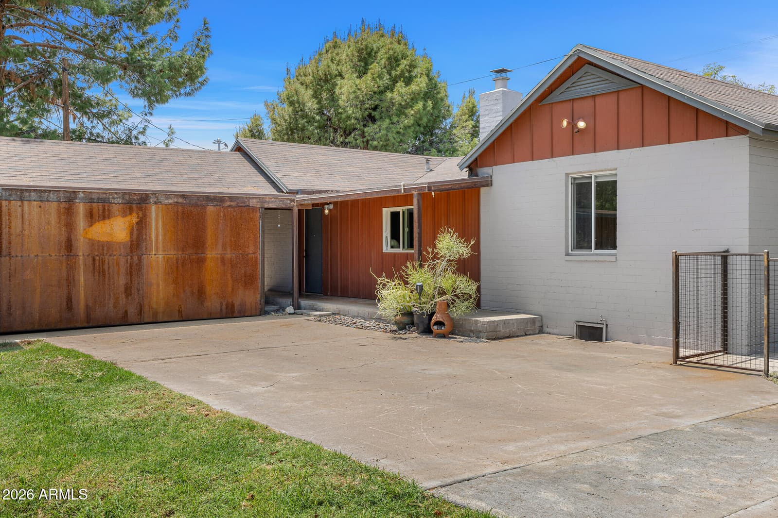 3205 E CLARENDON Avenue, Phoenix, AZ 85018 — photo 16 of 17