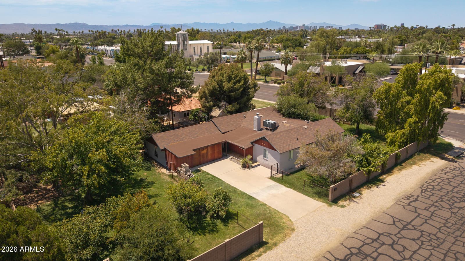 3205 E CLARENDON Avenue, Phoenix, AZ 85018 — photo 17 of 17