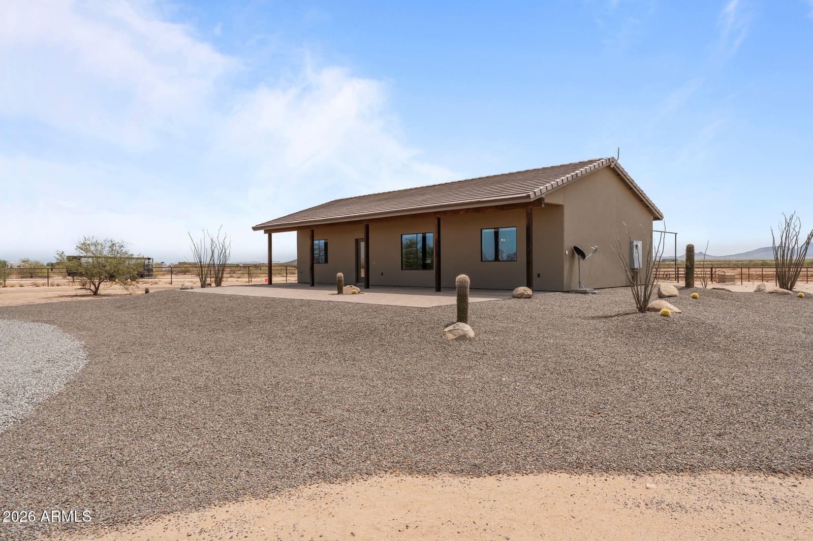 48800 W Long Rifle Road, Aguila, AZ 85320 — photo 1 of 54