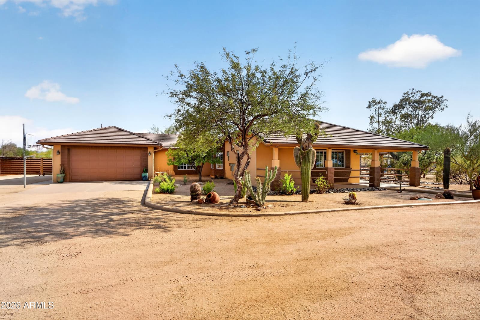 141 E Cloud Road, Phoenix, AZ 85086 — photo 2 of 96