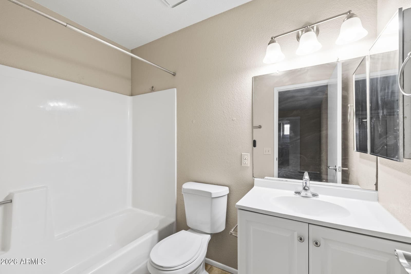 312 W YUKON Drive 2, Phoenix, AZ 85027 — photo 16 of 20