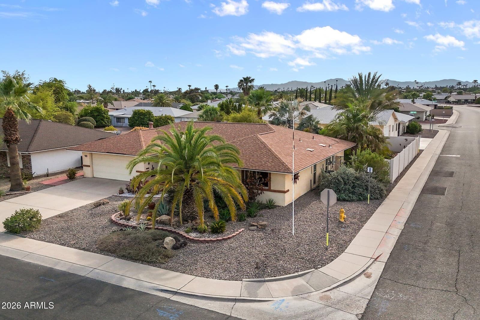 16822 N Burns Drive, Sun City, AZ 85351 — photo 3 of 40