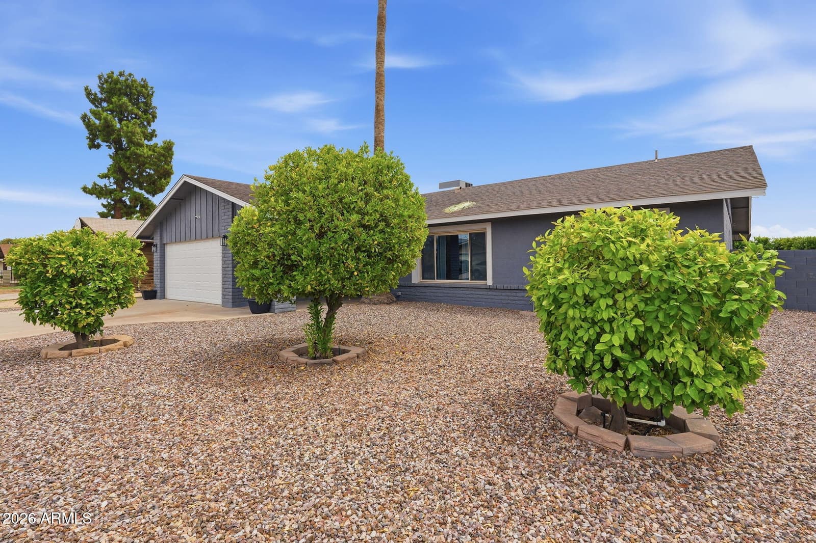 5257 W ACAPULCO Lane, Glendale, AZ 85306 — photo 3 of 29