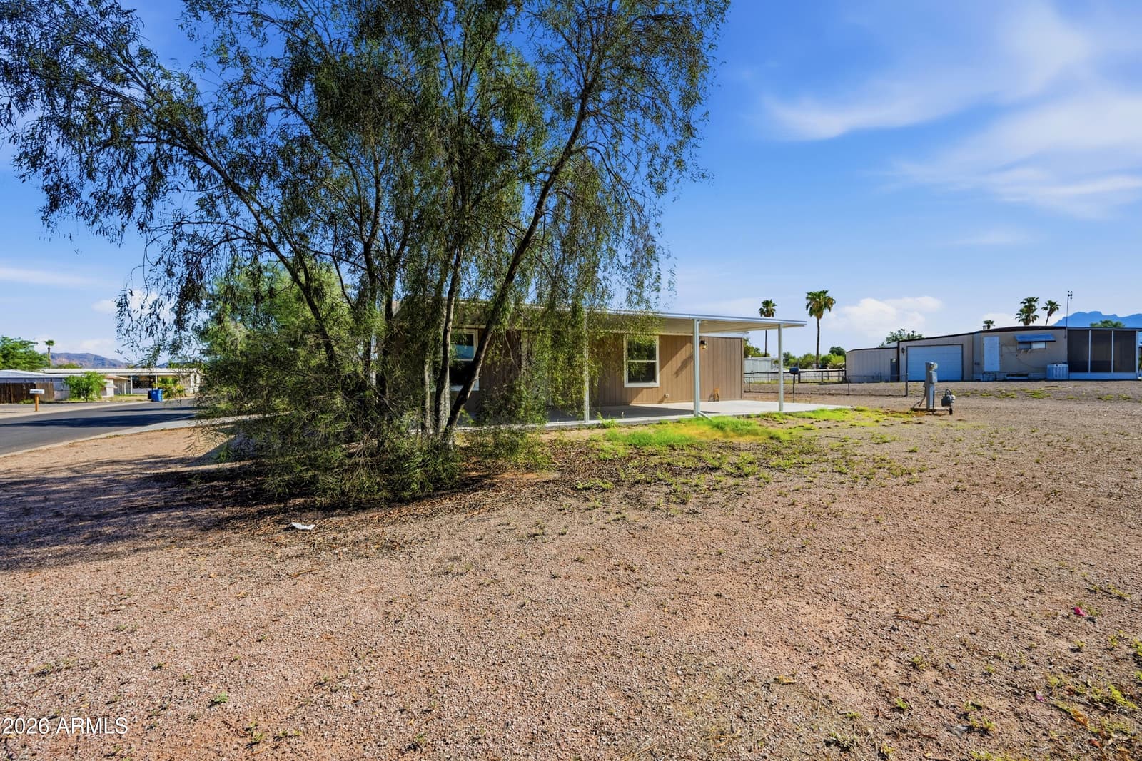 1452 W 4TH Avenue, Apache Junction, AZ 85120 — photo 1 of 22