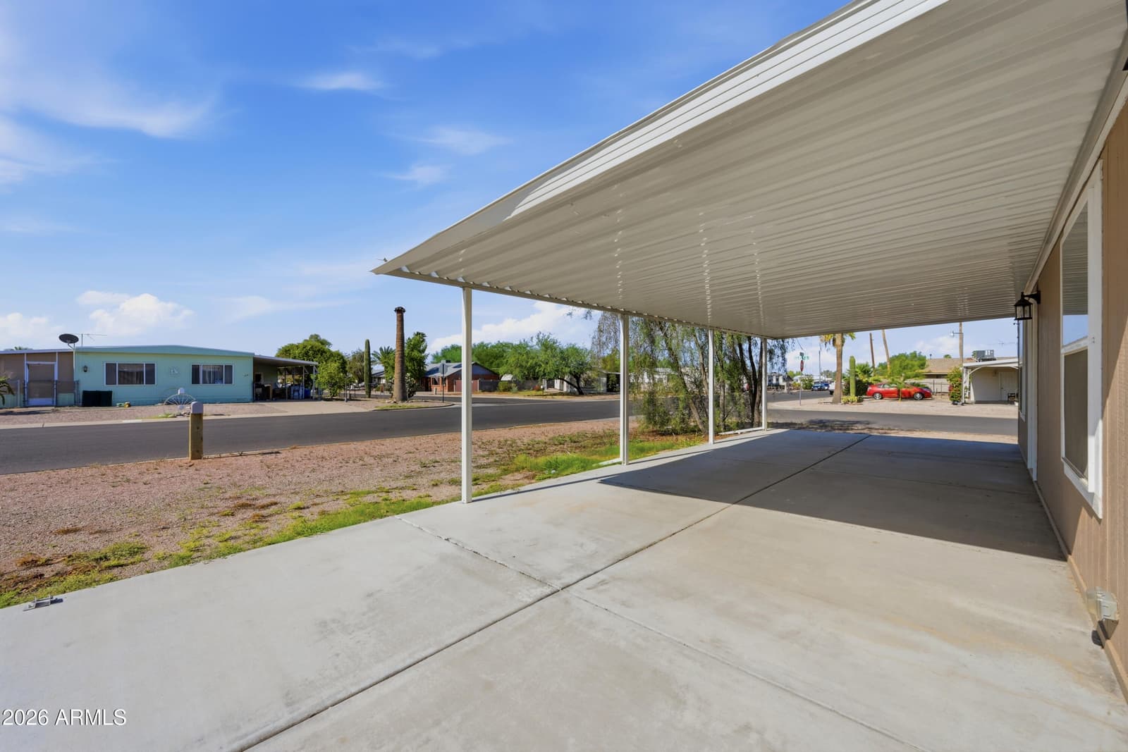 1452 W 4TH Avenue, Apache Junction, AZ 85120 — photo 4 of 22