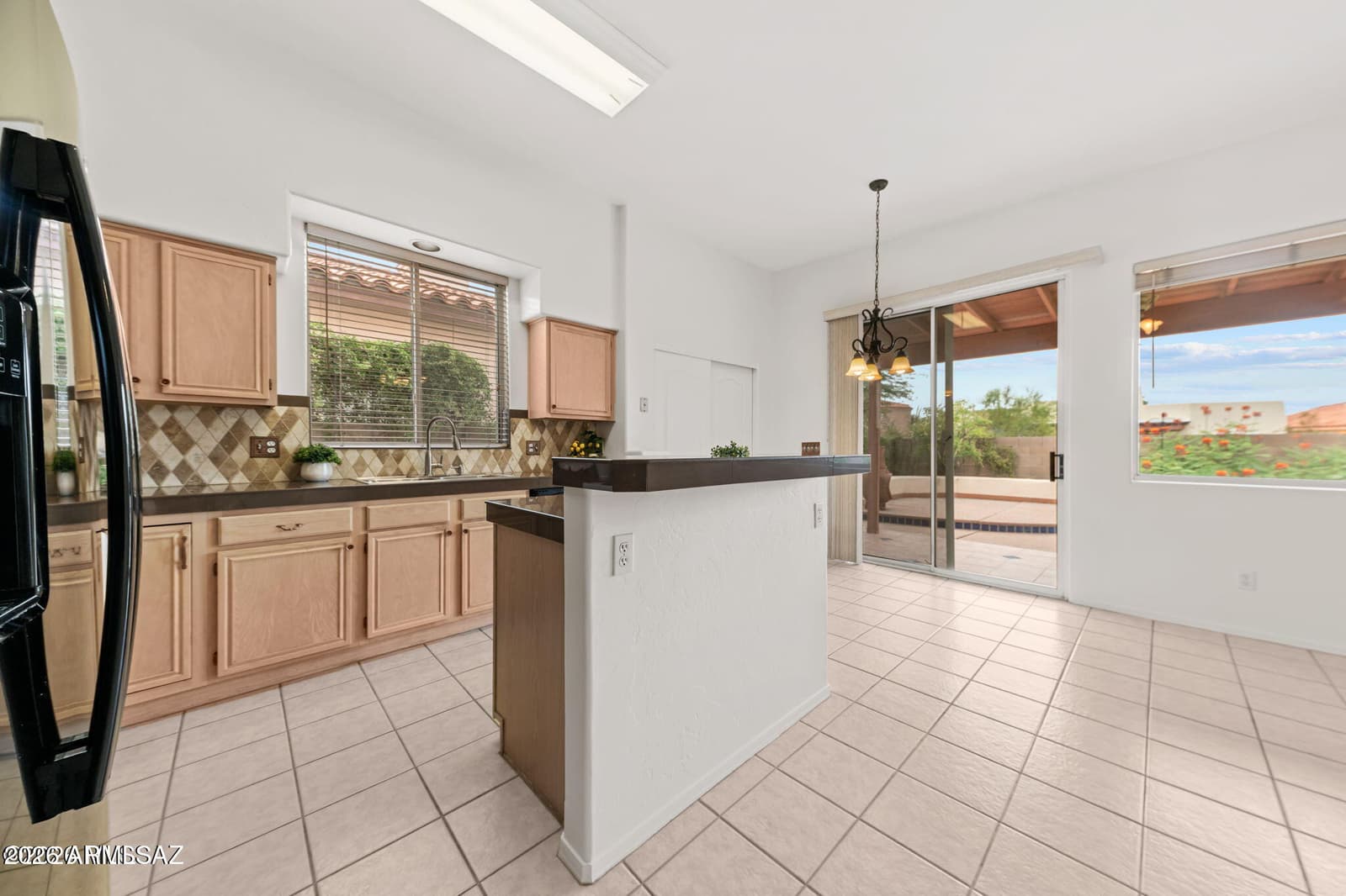 6461 N SUN BLUFF Drive, Tucson, AZ 85704 — photo 17 of 50