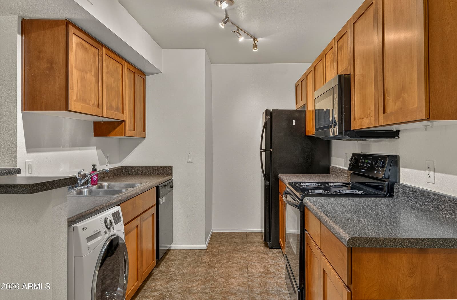 1185 W UNIVERSITY Avenue 101, Flagstaff, AZ 86001 — photo 3 of 29