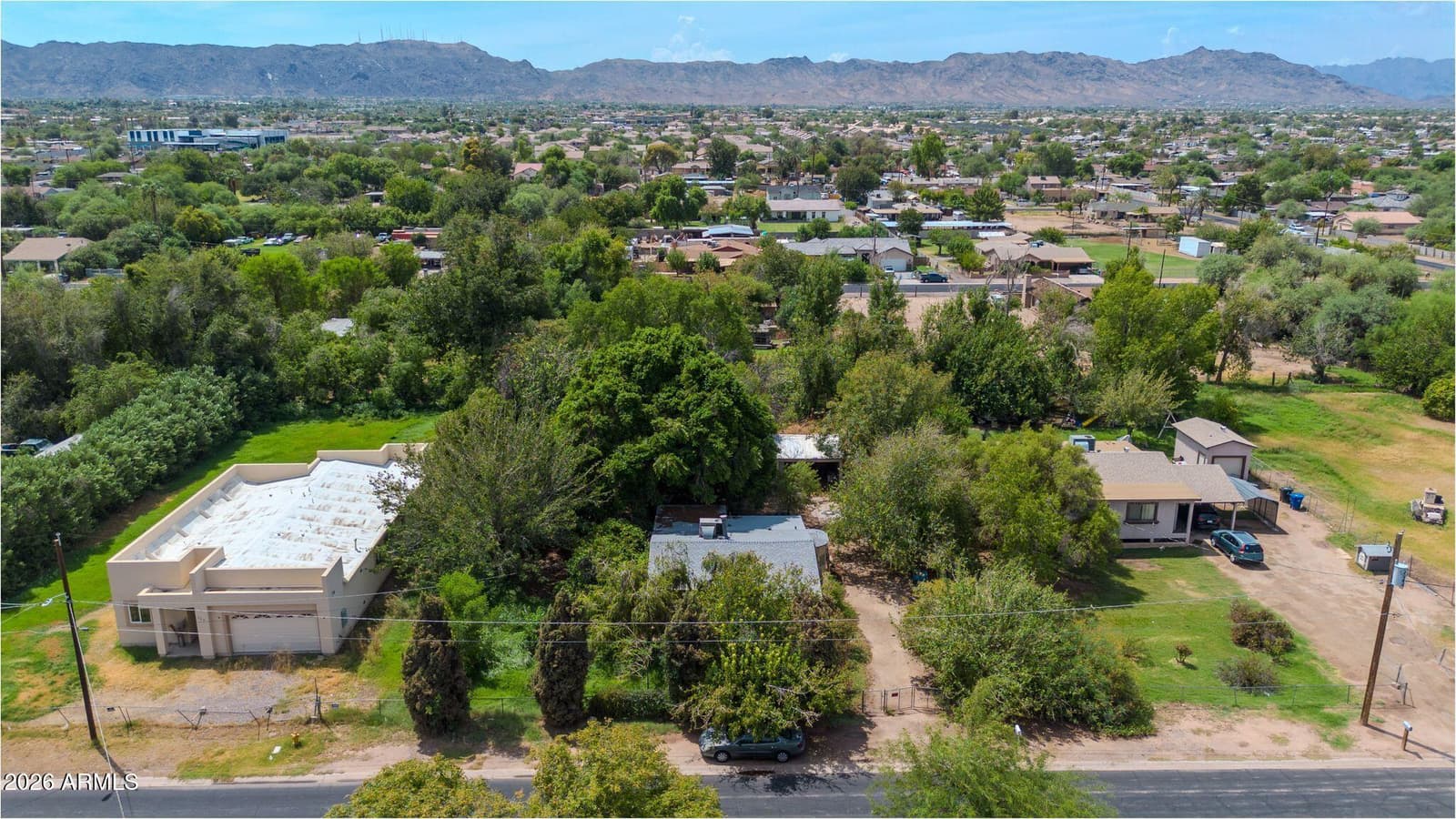 915 W Tamarisk Street, Phoenix, AZ 85041 — photo 33 of 36