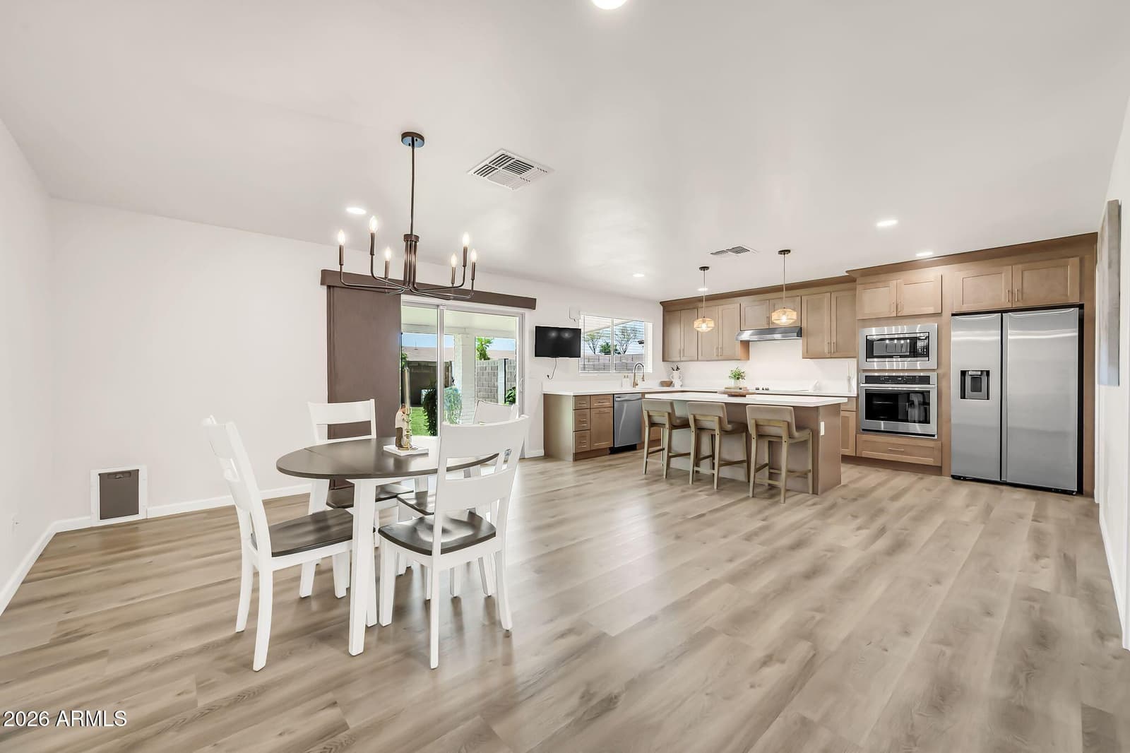 2535 E Hopi Avenue, Mesa, AZ 85204 — photo 8 of 47