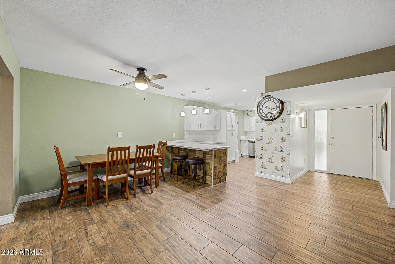 10515 W Kingswood Circle, Sun City, AZ 85351 — photo 11 of 34