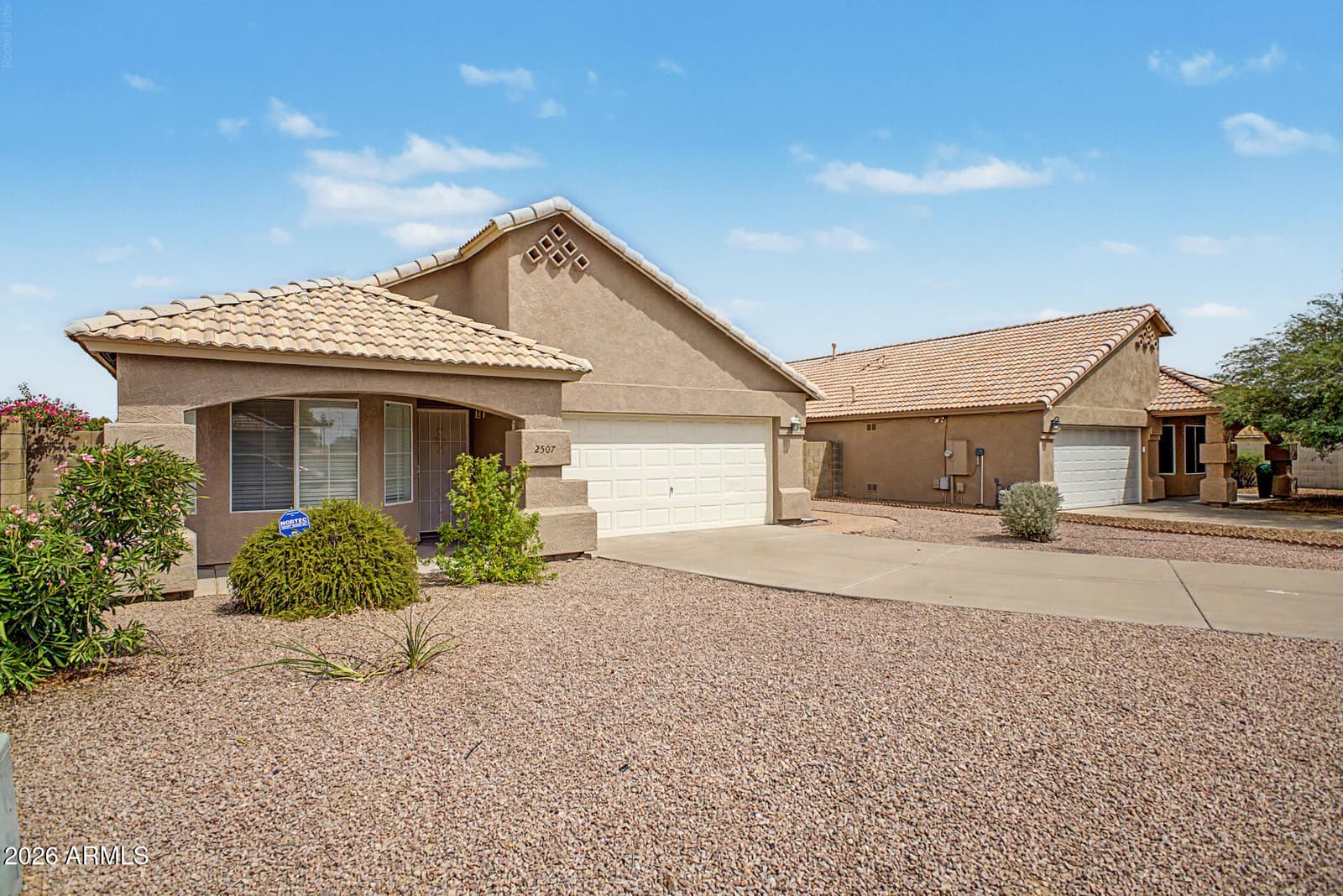 2507 N Sea Pines, Mesa, AZ 85215 — photo 3 of 34