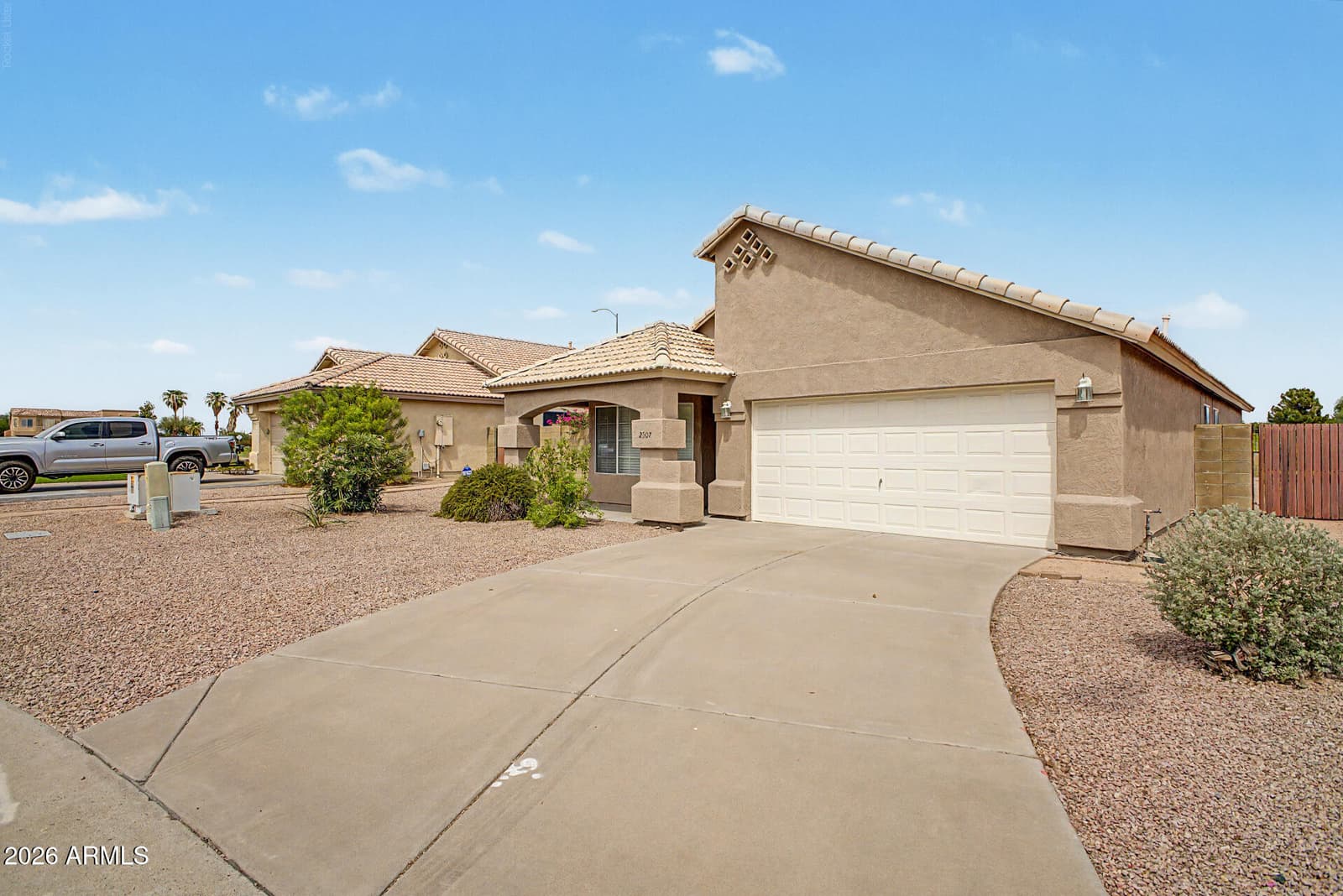 2507 N Sea Pines, Mesa, AZ 85215 — photo 5 of 34