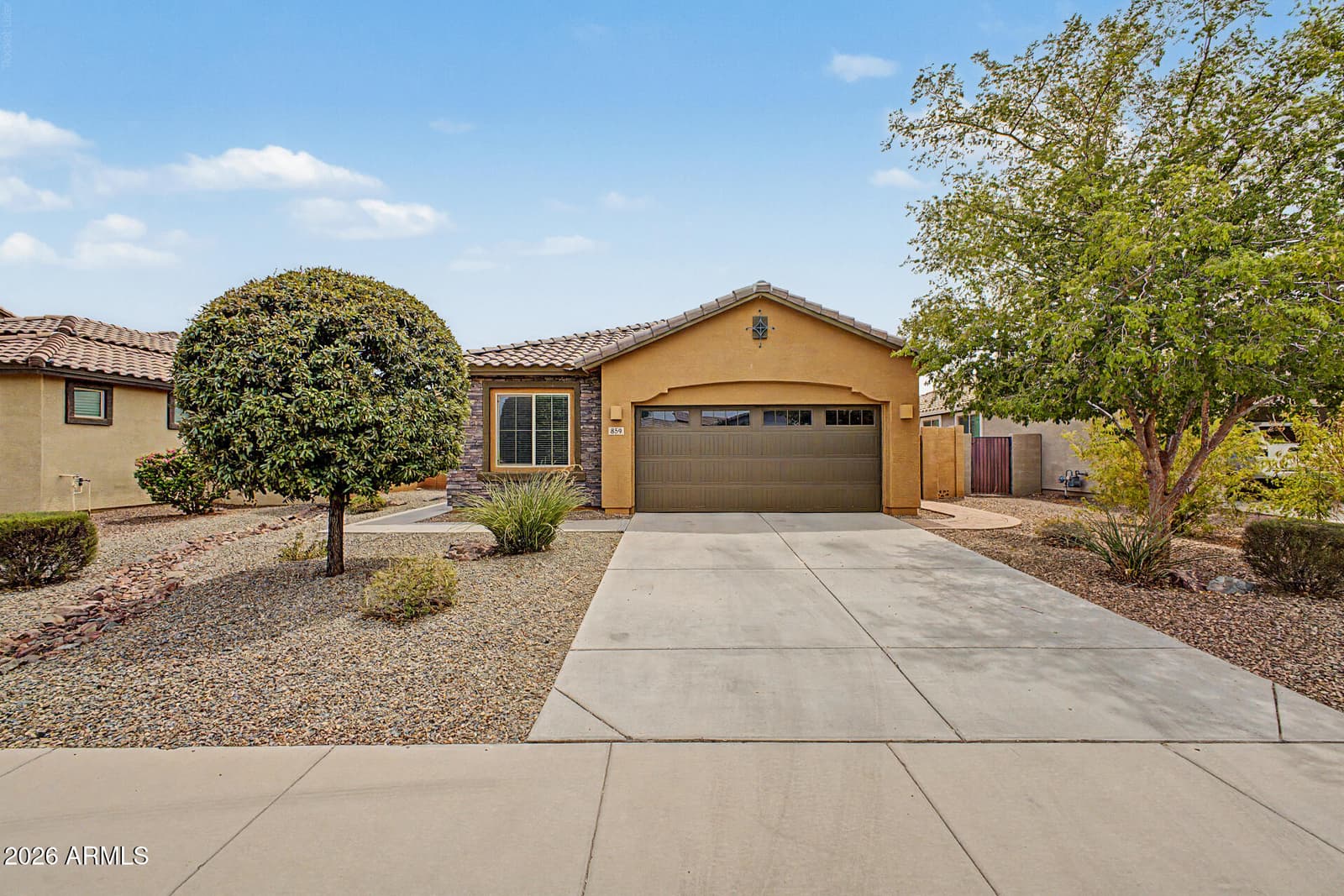 859 E ABERDEEN Drive, Gilbert, AZ 85298 — photo 1 of 43