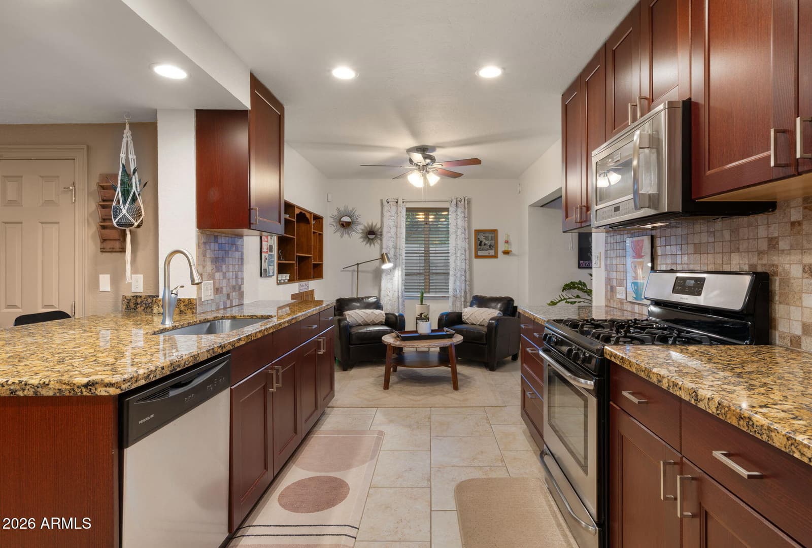 218 W ROMA Avenue, Phoenix, AZ 85013 — photo 3 of 46