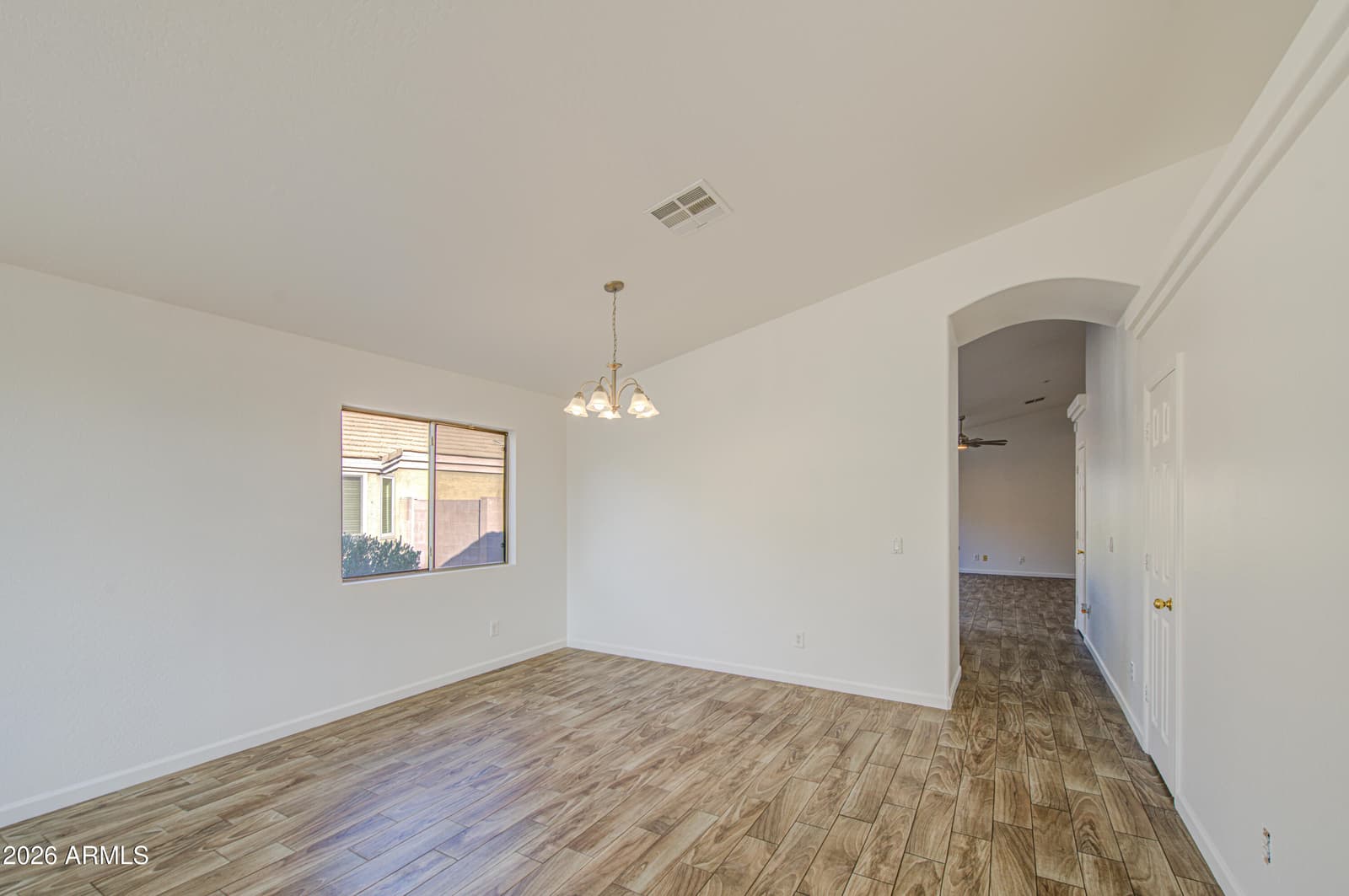 10549 W Magnolia Street, Tolleson, AZ 85353 — photo 4 of 25