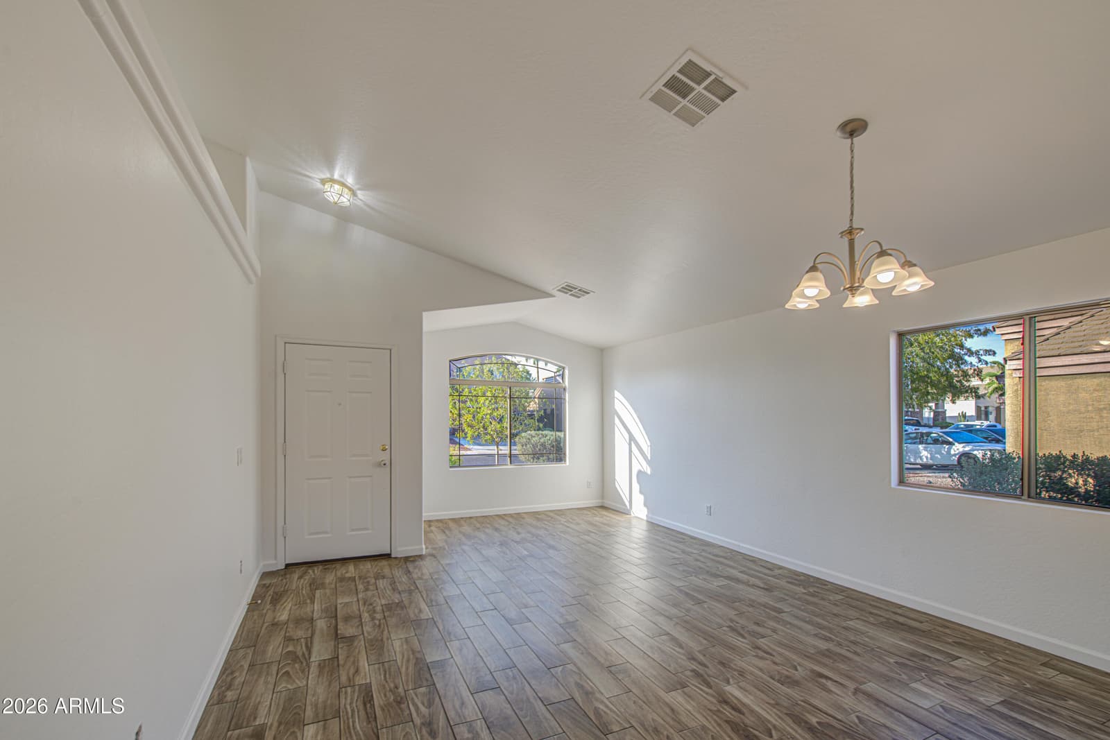 10549 W Magnolia Street, Tolleson, AZ 85353 — photo 5 of 25