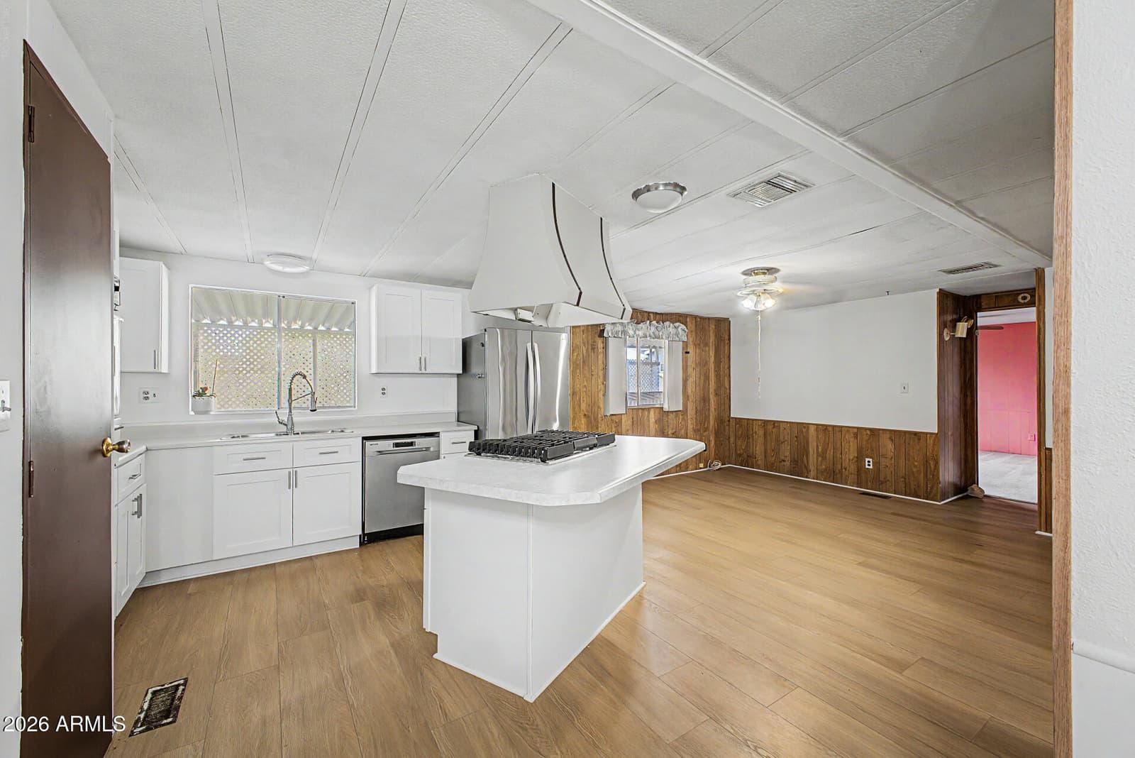 7344 W Peoria Avenue 31, Peoria, AZ 85345 — photo 15 of 37