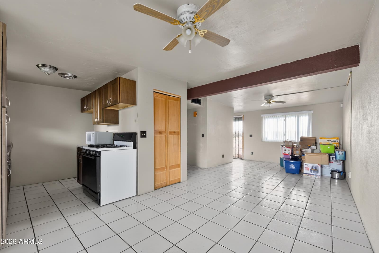 5157 Michaelangelo Drive, Sierra Vista, AZ 85635 — photo 10 of 31