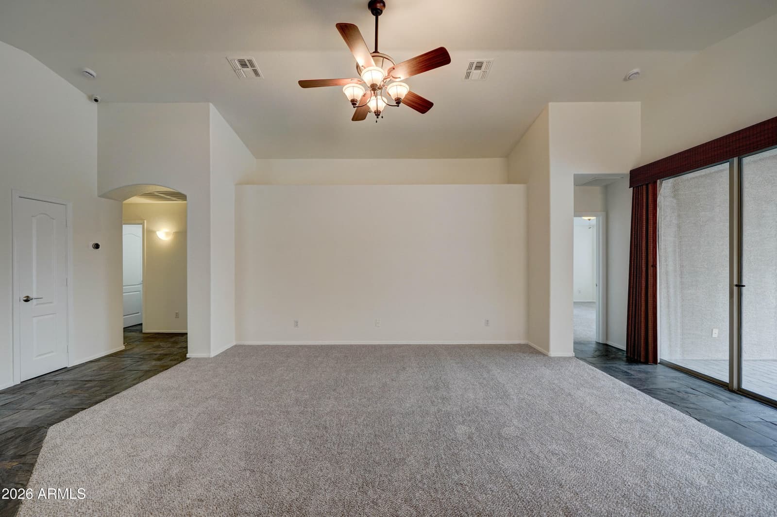 26024 N 41ST Avenue, Phoenix, AZ 85083 — photo 7 of 40